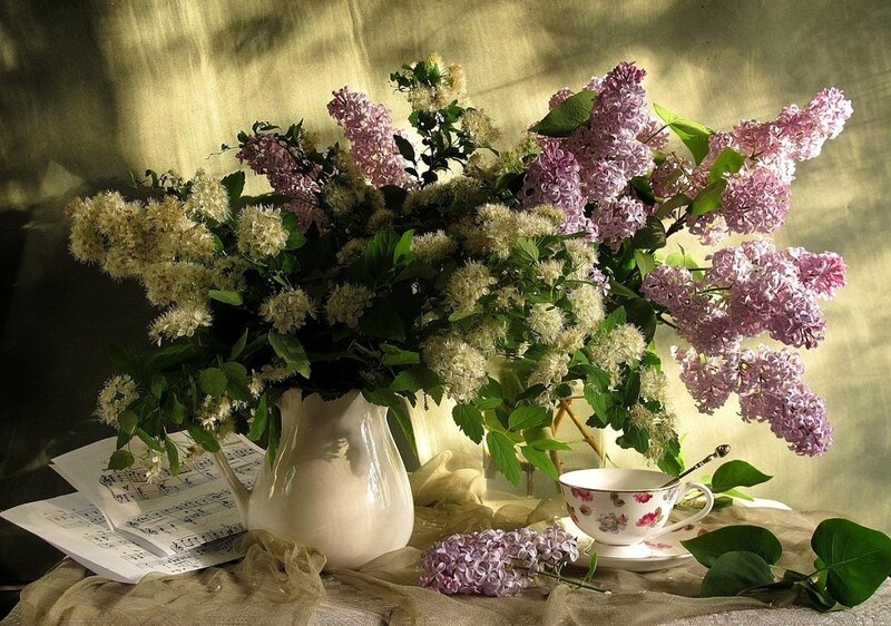 Lilac Bouquet in Pitcher — Purple, Serene, Spring