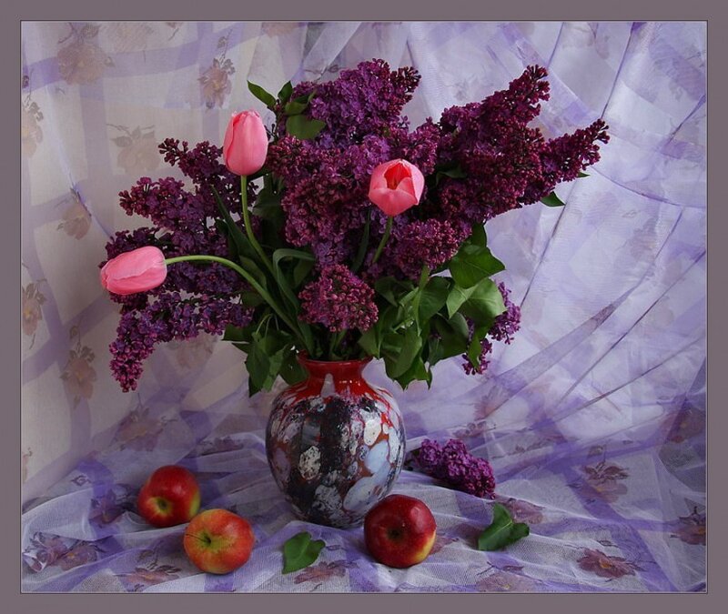 Lilacs and tulips in a vase