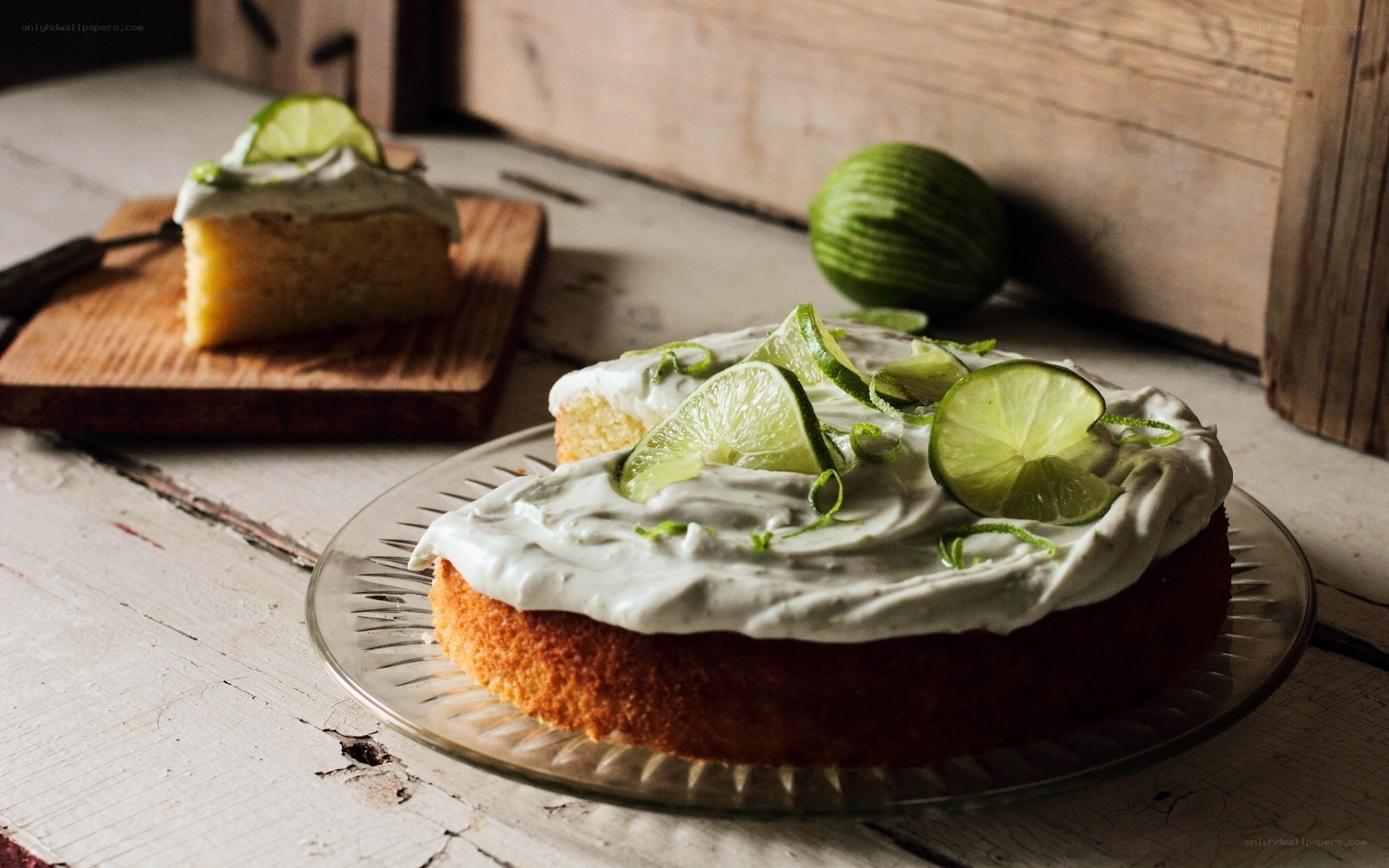 Lime cake with frosting