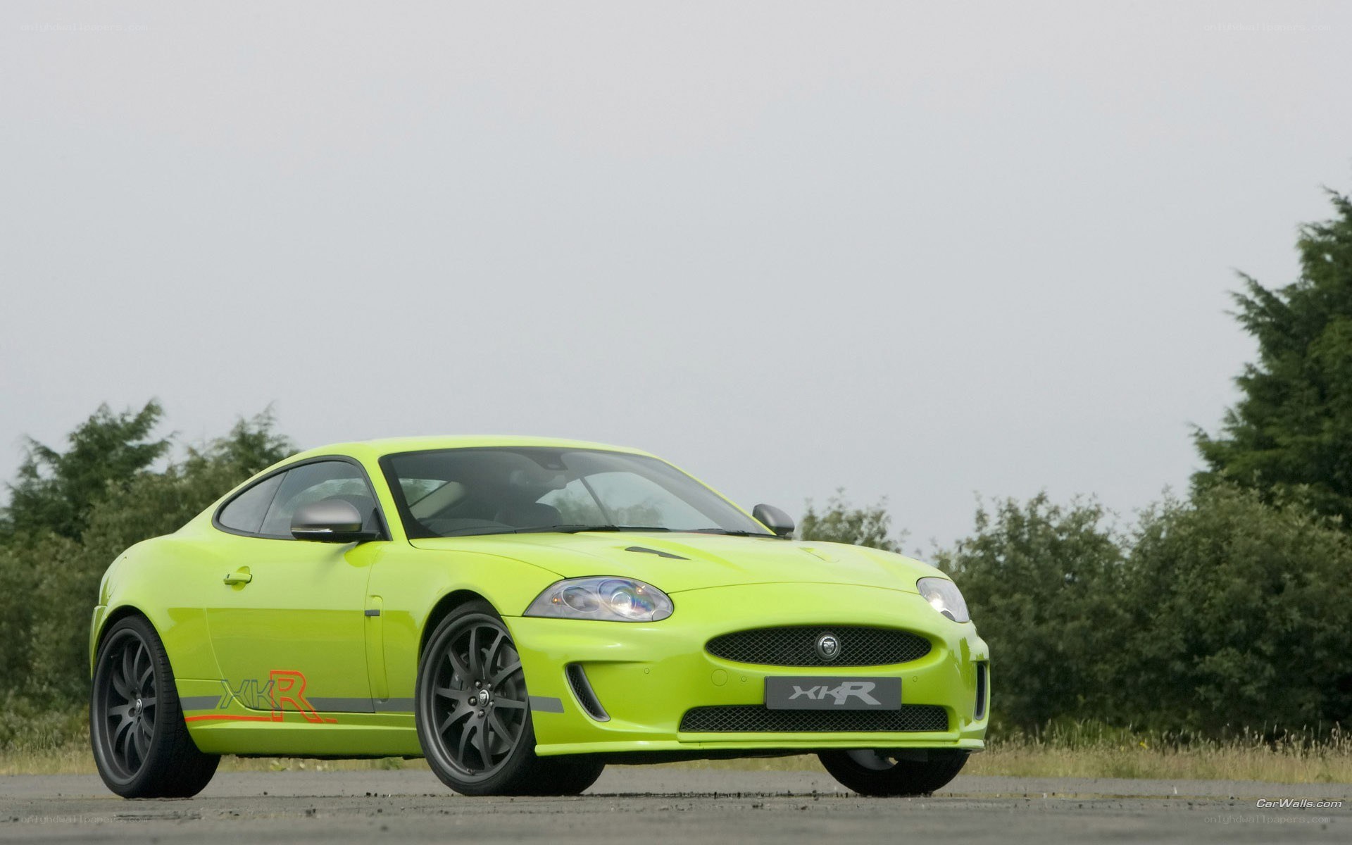 lime green jaguar xkr