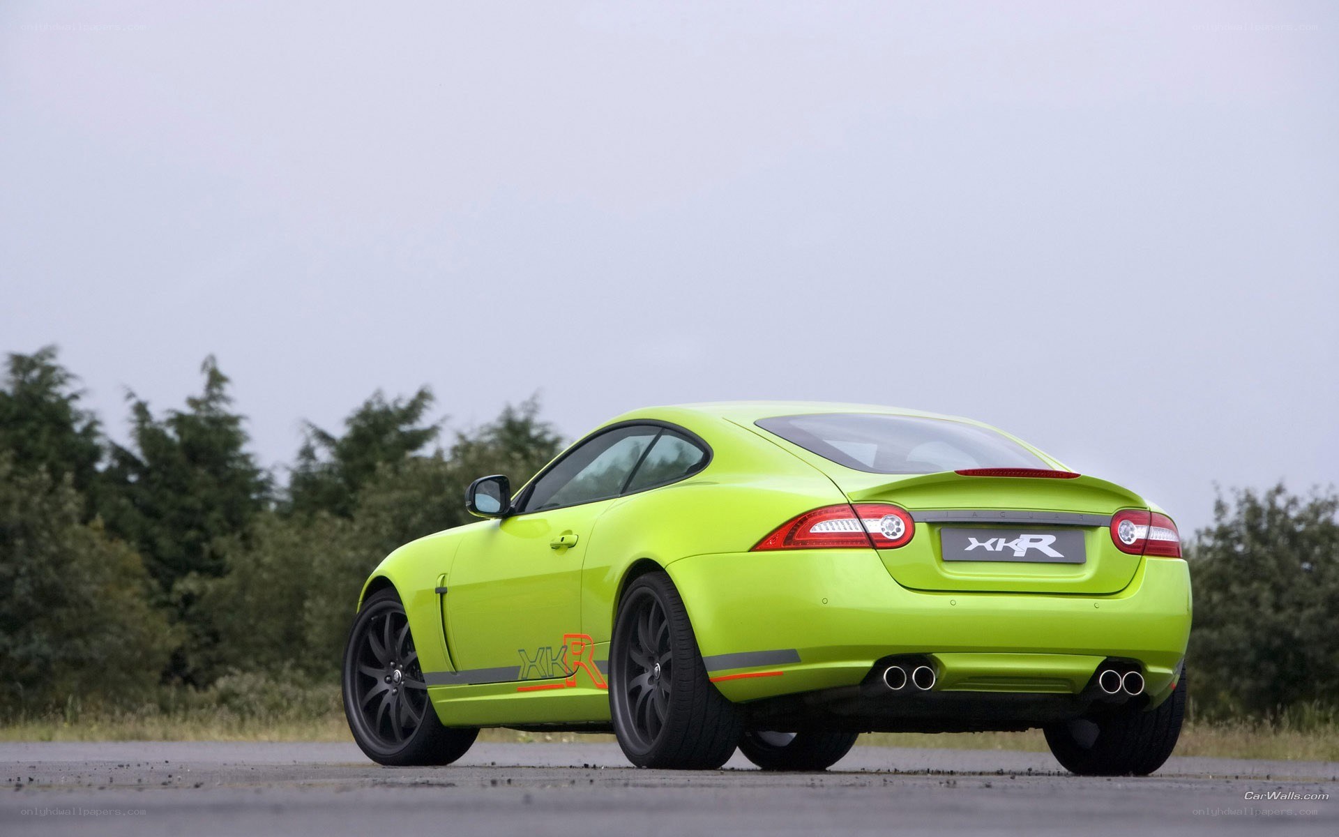 lime green jaguar xkr