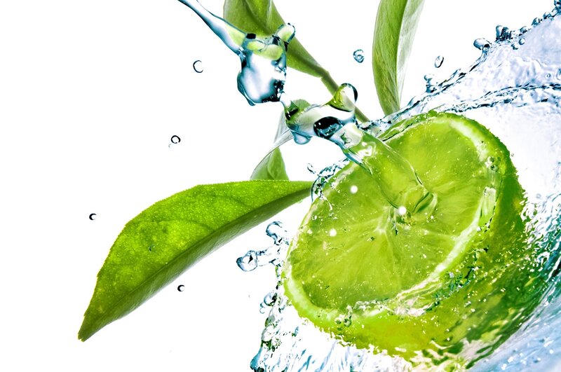 Lime Slice with Water Splash — Green