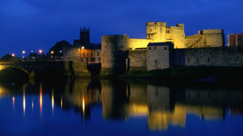 Limerick Castle at night