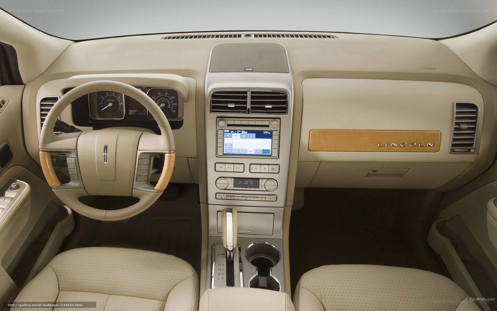 Lincoln car interior dashboard
