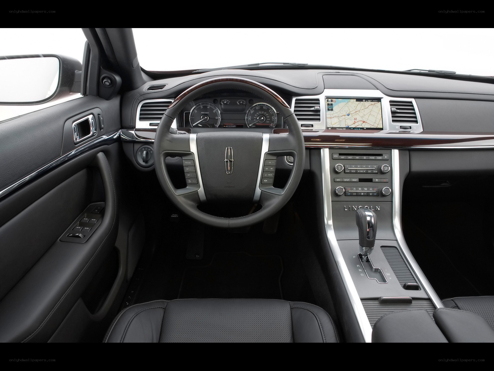 Lincoln car interior dashboard