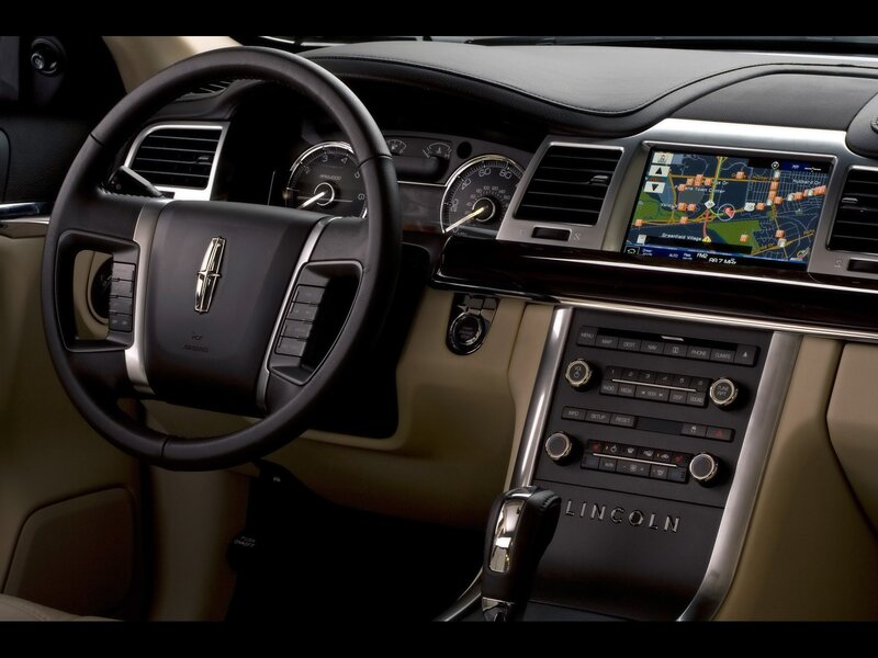Lincoln car interior dashboard