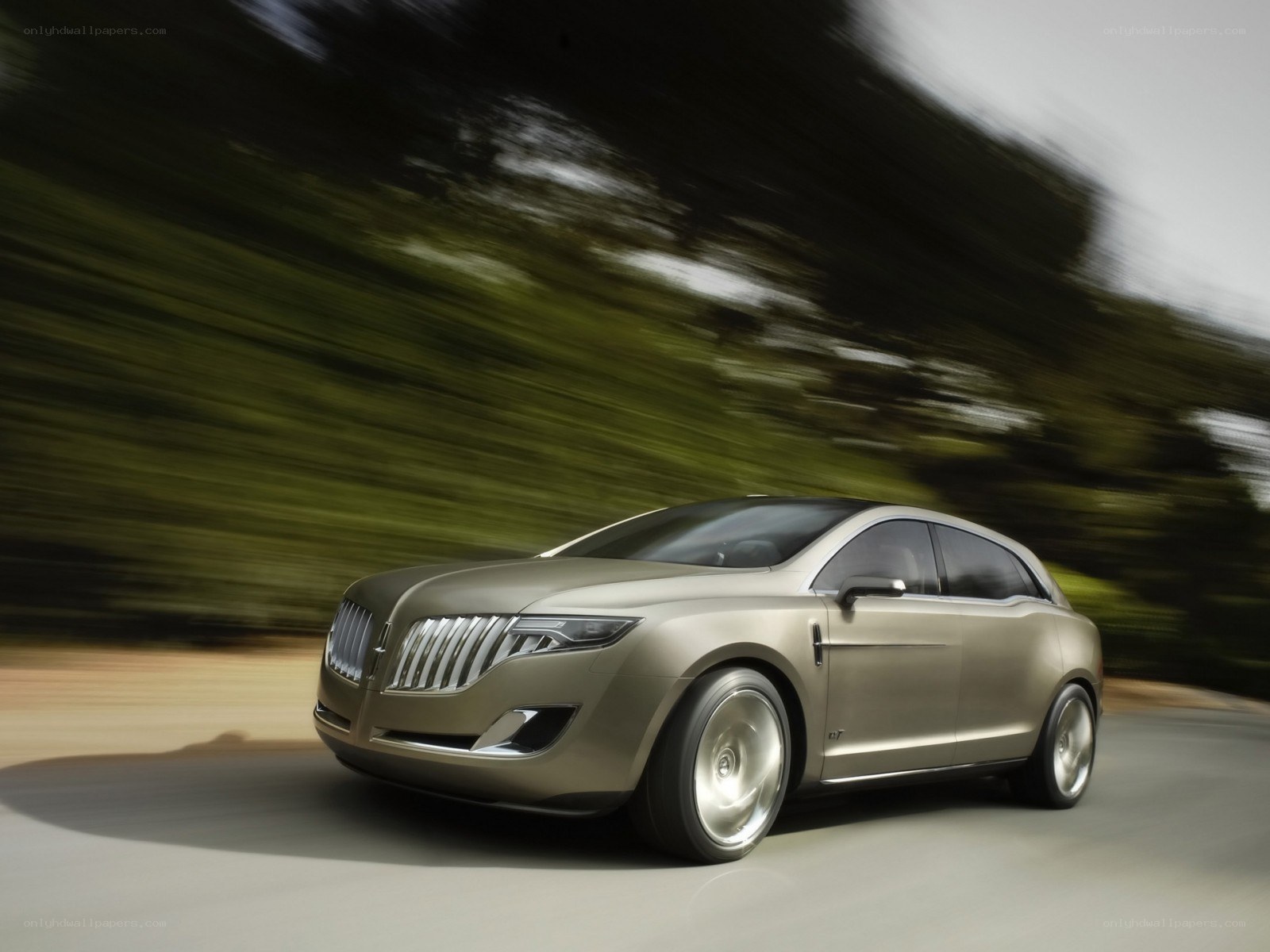 Lincoln concept car in motion