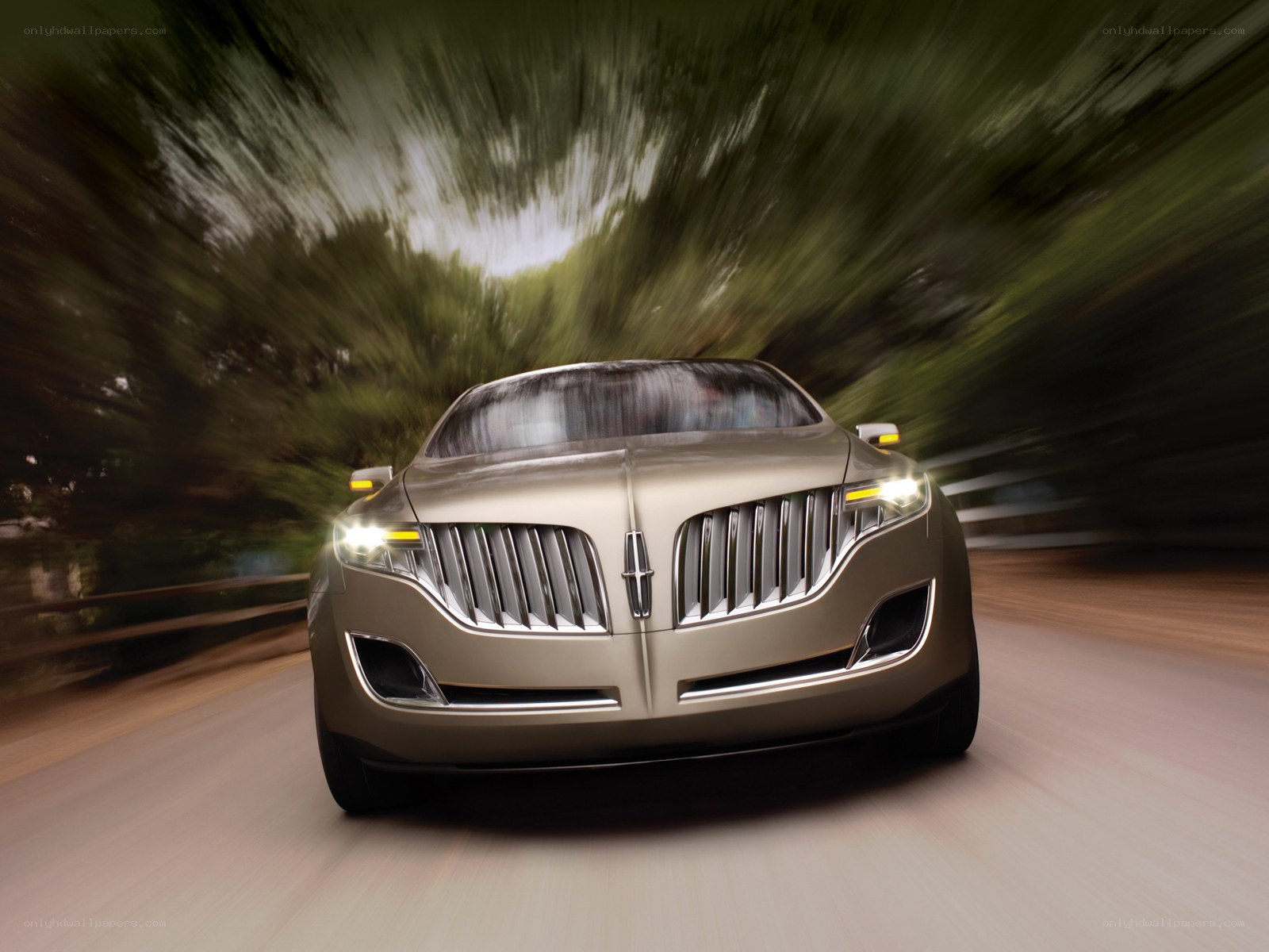 Lincoln concept car in motion