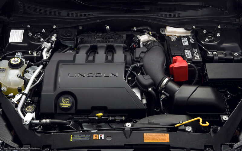 Lincoln engine bay