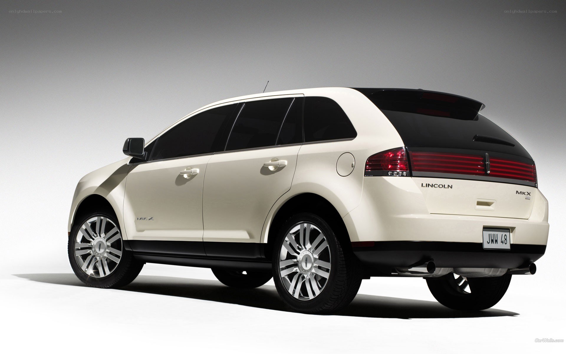 Lincoln MKX SUV rear view
