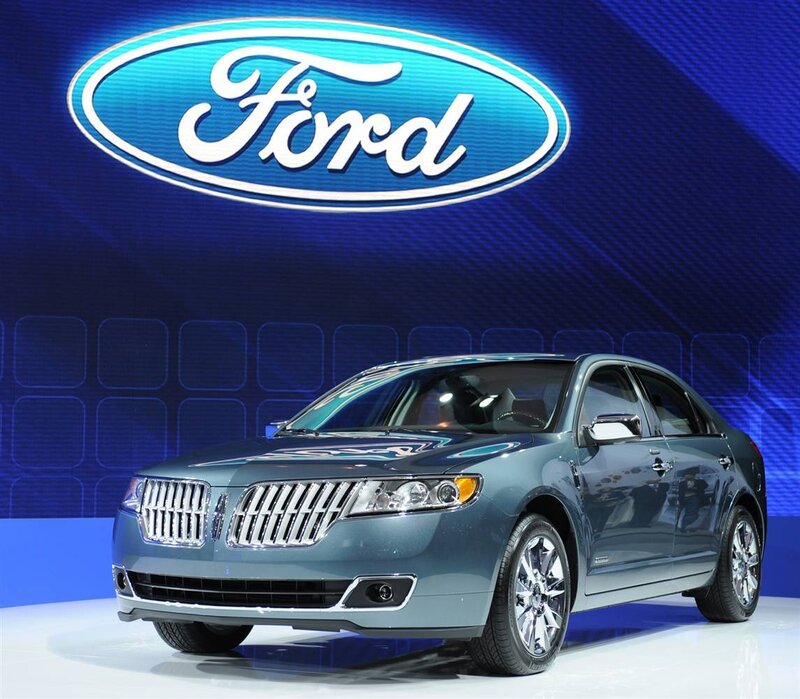 Lincoln MKZ on display