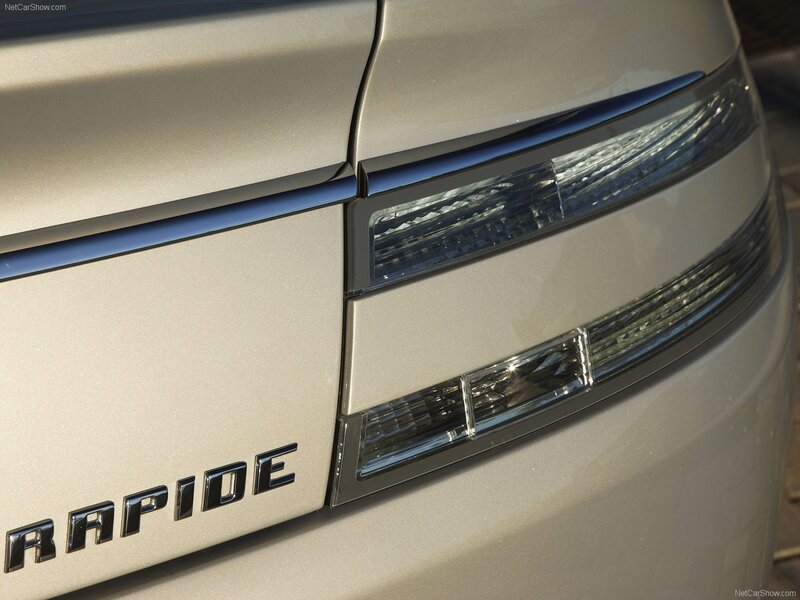 Lincoln Rapide rear light detail