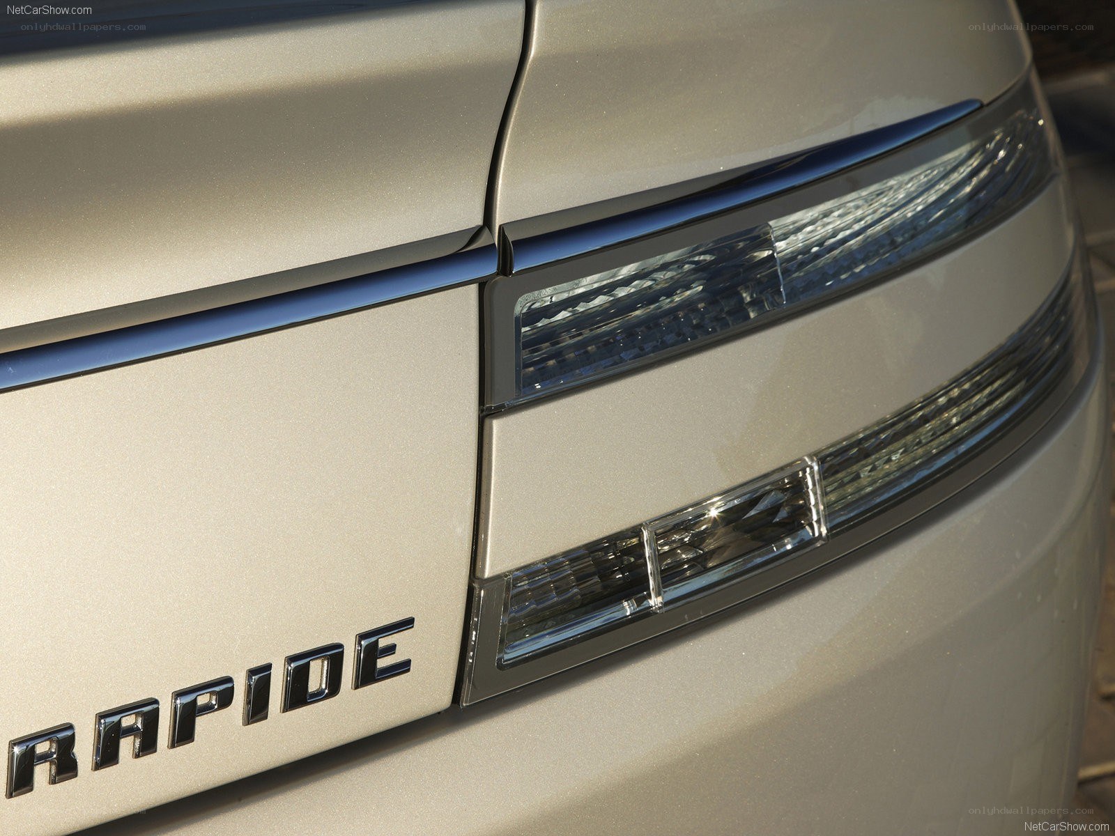 Lincoln Rapide rear light detail