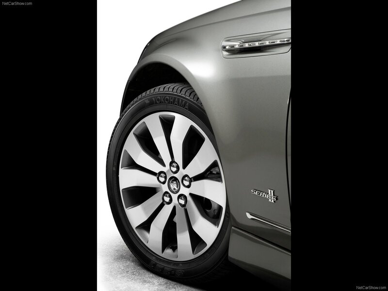 Lincoln Series II wheel detail
