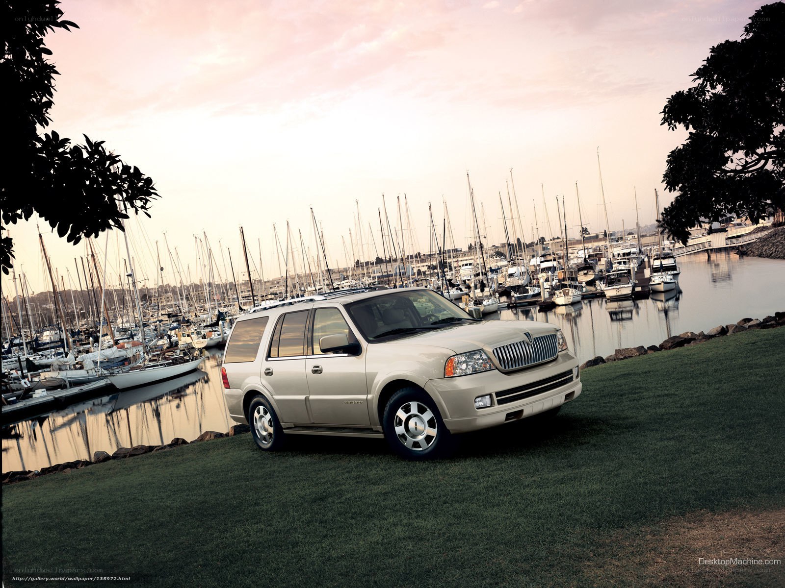 Lincoln SUV at marina