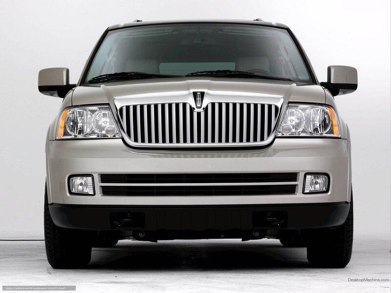 Lincoln SUV front view