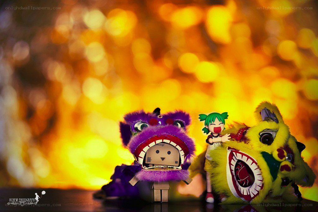 Lion dance figures with character