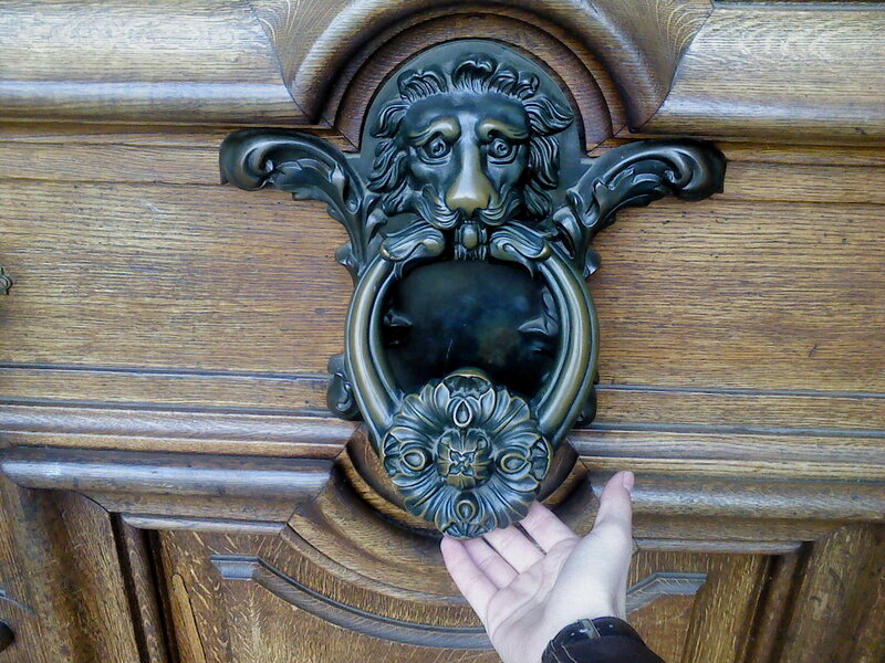Lion Door Knocker