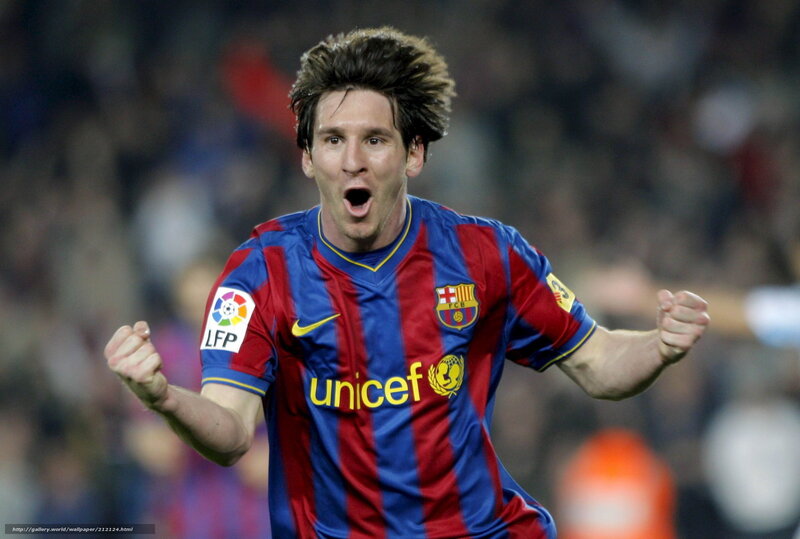 Lionel Messi celebrating