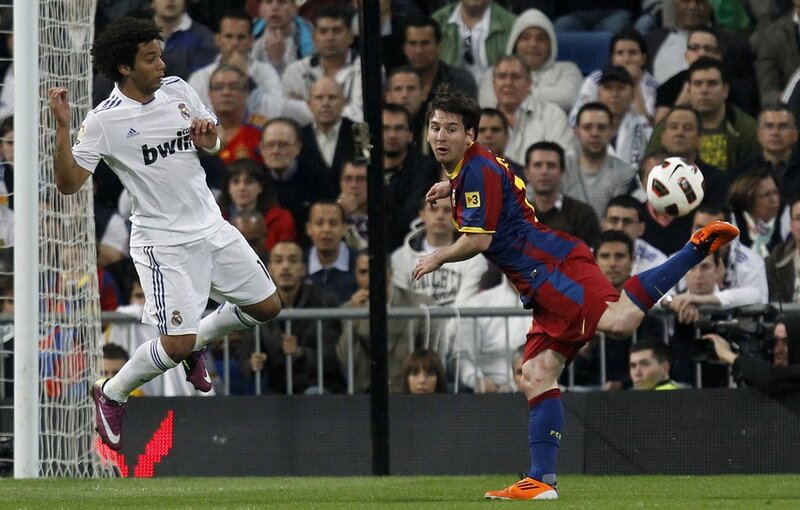 Lionel Messi scores against Real Madrid