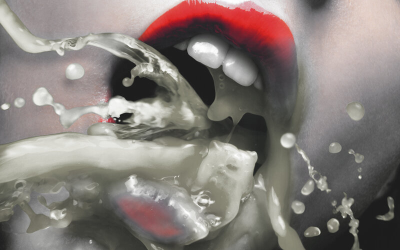 lips with liquid splash