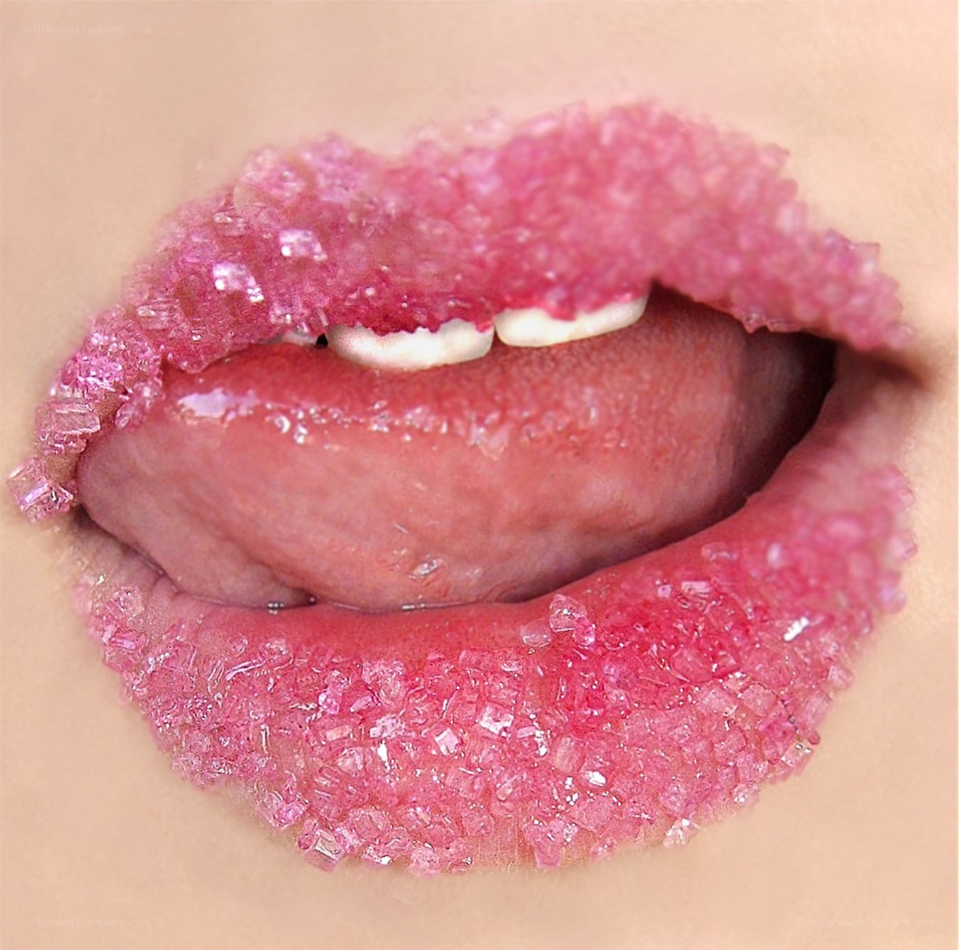 lips with sugar crystals