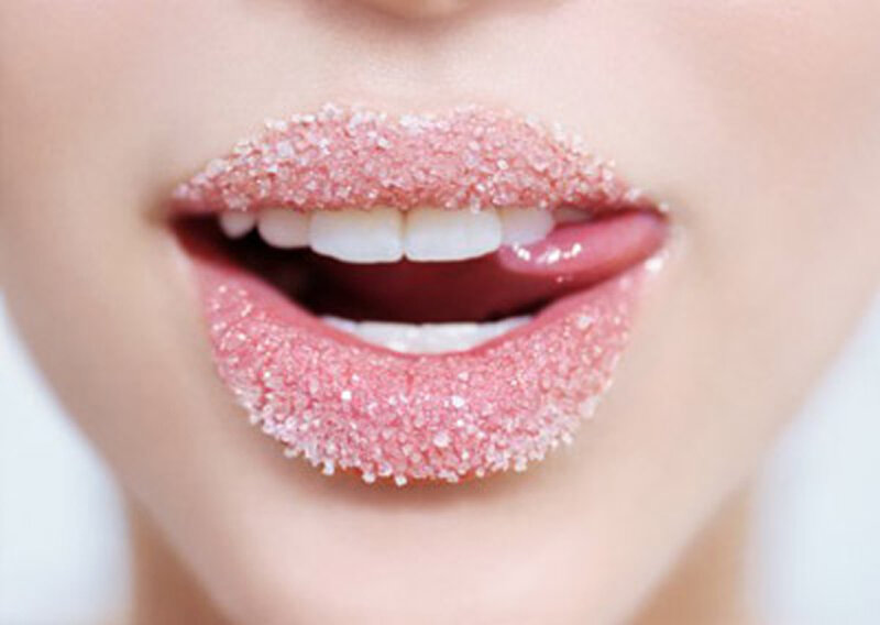 lips with sugar crystals