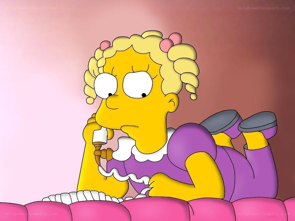 Lisa Simpson on phone
