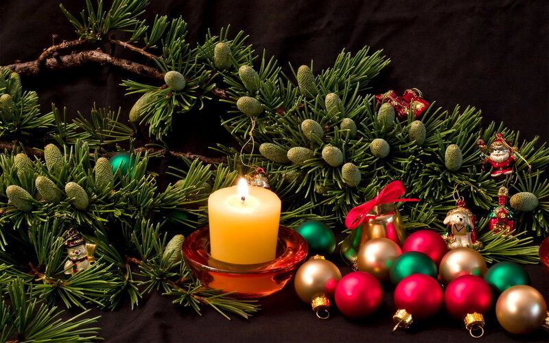 Lit Candle with Ornaments — Green, Festive