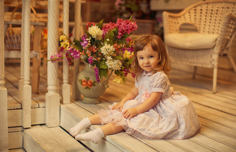 Little Girl in Dress — Pink, Calm