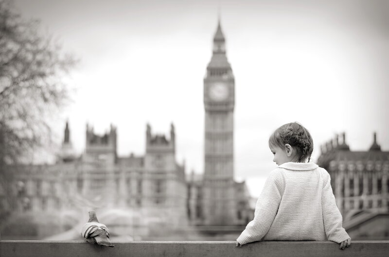 Little Girl with Pigeon