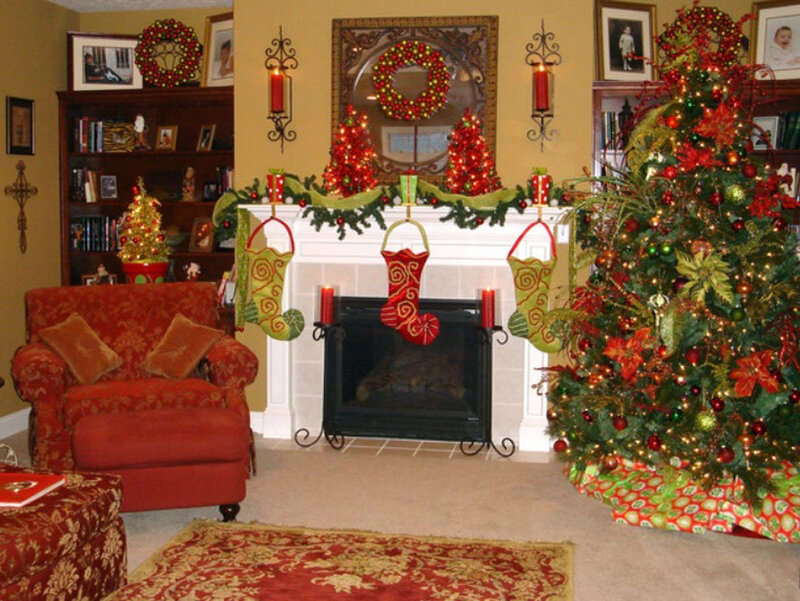 Living Room with Christmas Decor — Red