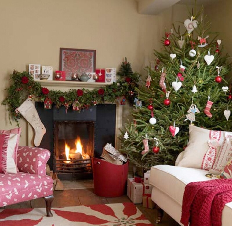 Living Room with Christmas Tree — Red, Cozy