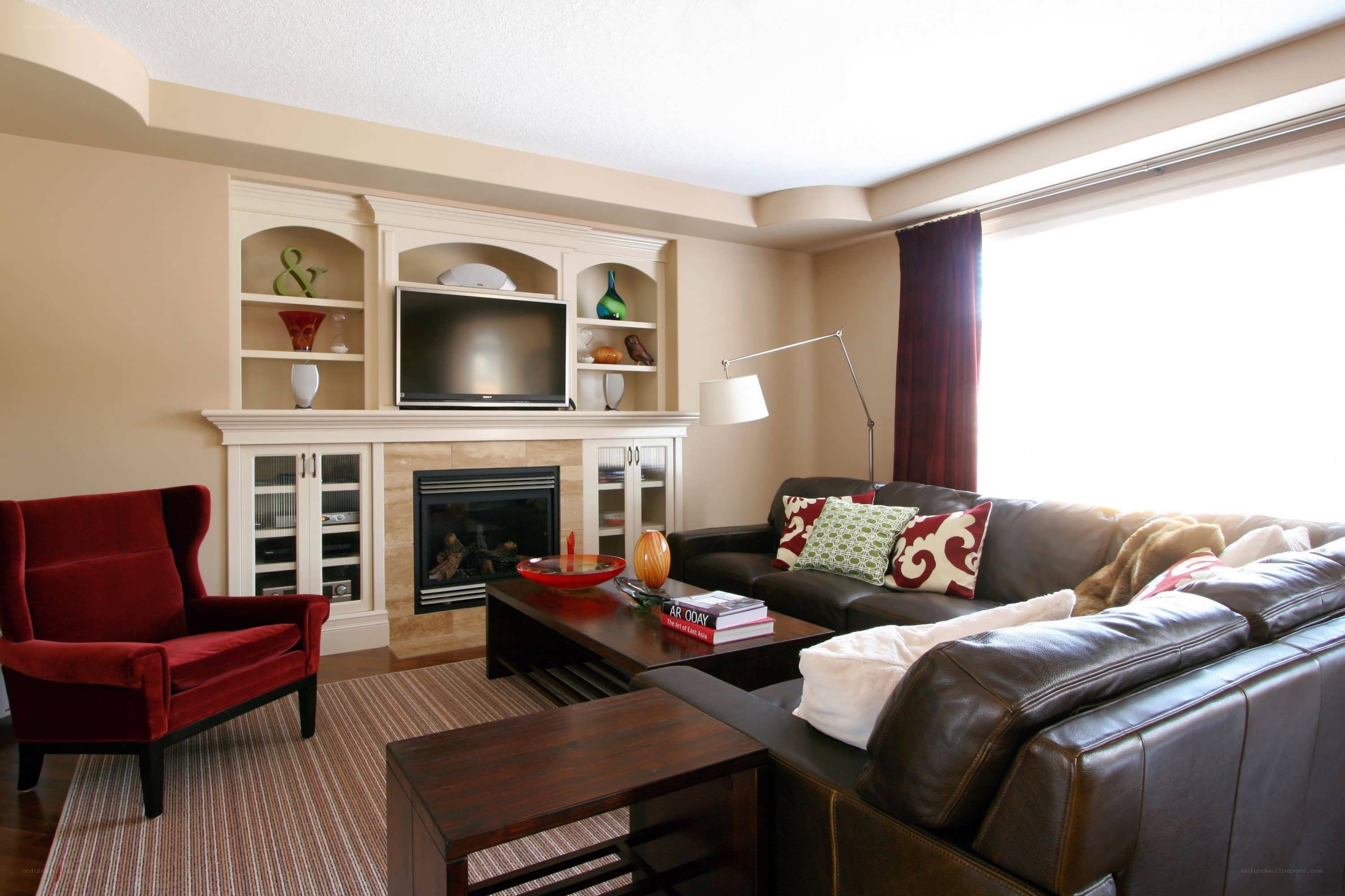Living room with fireplace and sofa