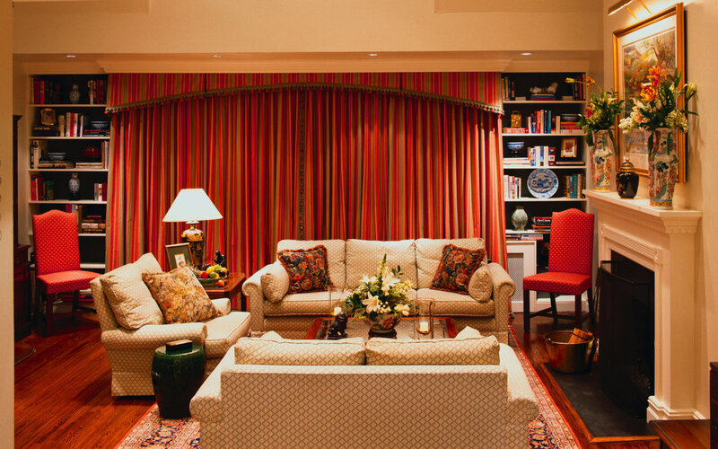 Living Room with Furniture — Red