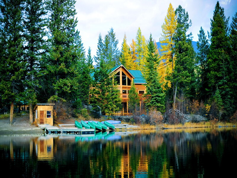 Log Cabin by Lake — Green, Serene, Autumn
