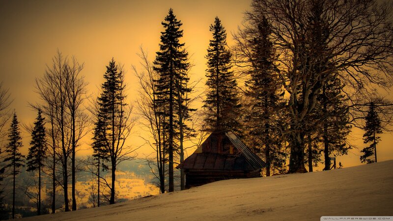 Log Cabin in Snow — Yellow