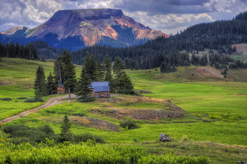 Log Cabin in Valley