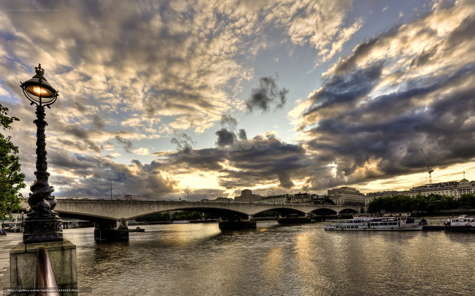 London bridge at sunset
