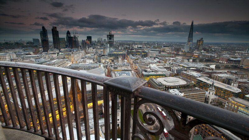 London City Skyline — Gray