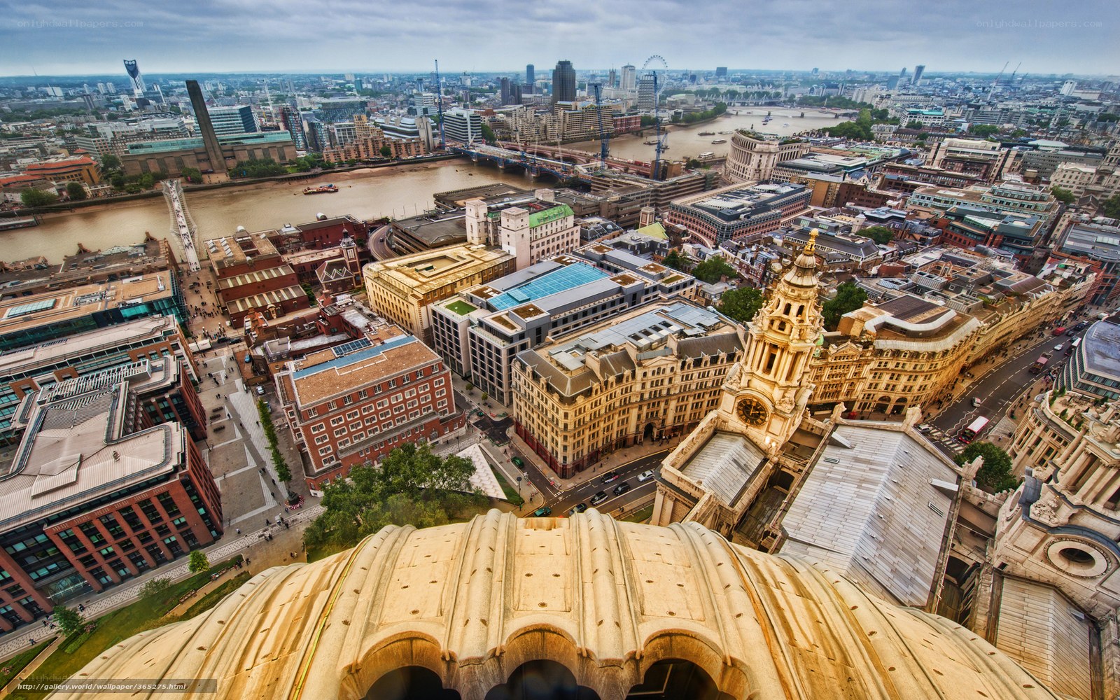 London cityscape from St Paul's Cathedral