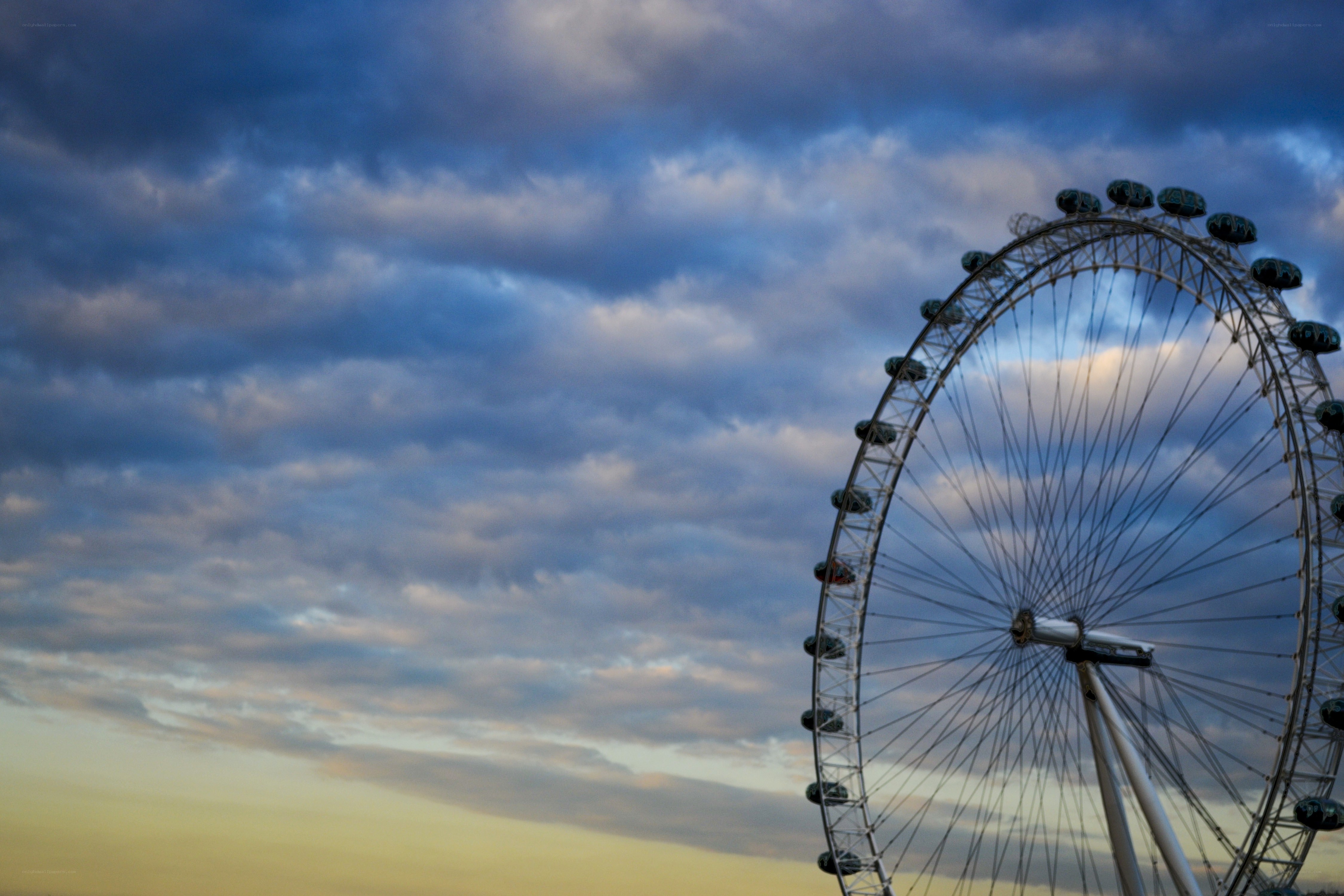 London Eye at dusk