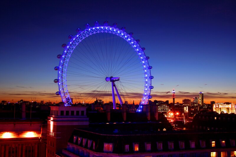 London Eye at Dusk — Blue, Dramatic