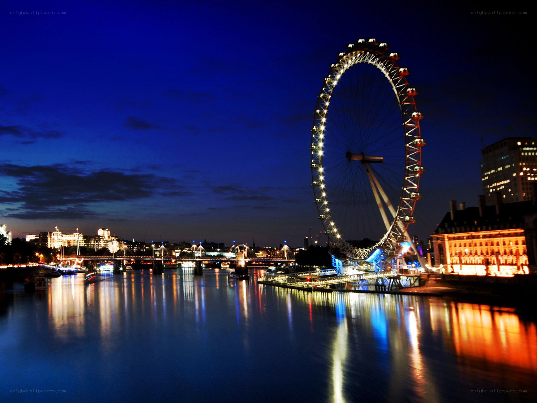 London Eye at night