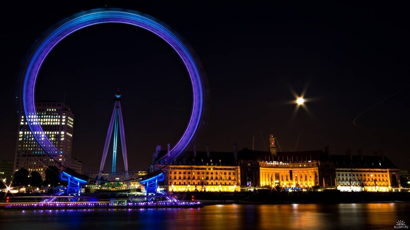 London Eye at night