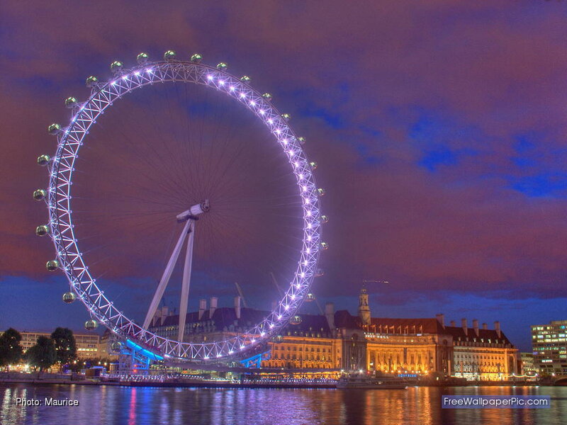 London Eye at Night — Purple, Dramatic