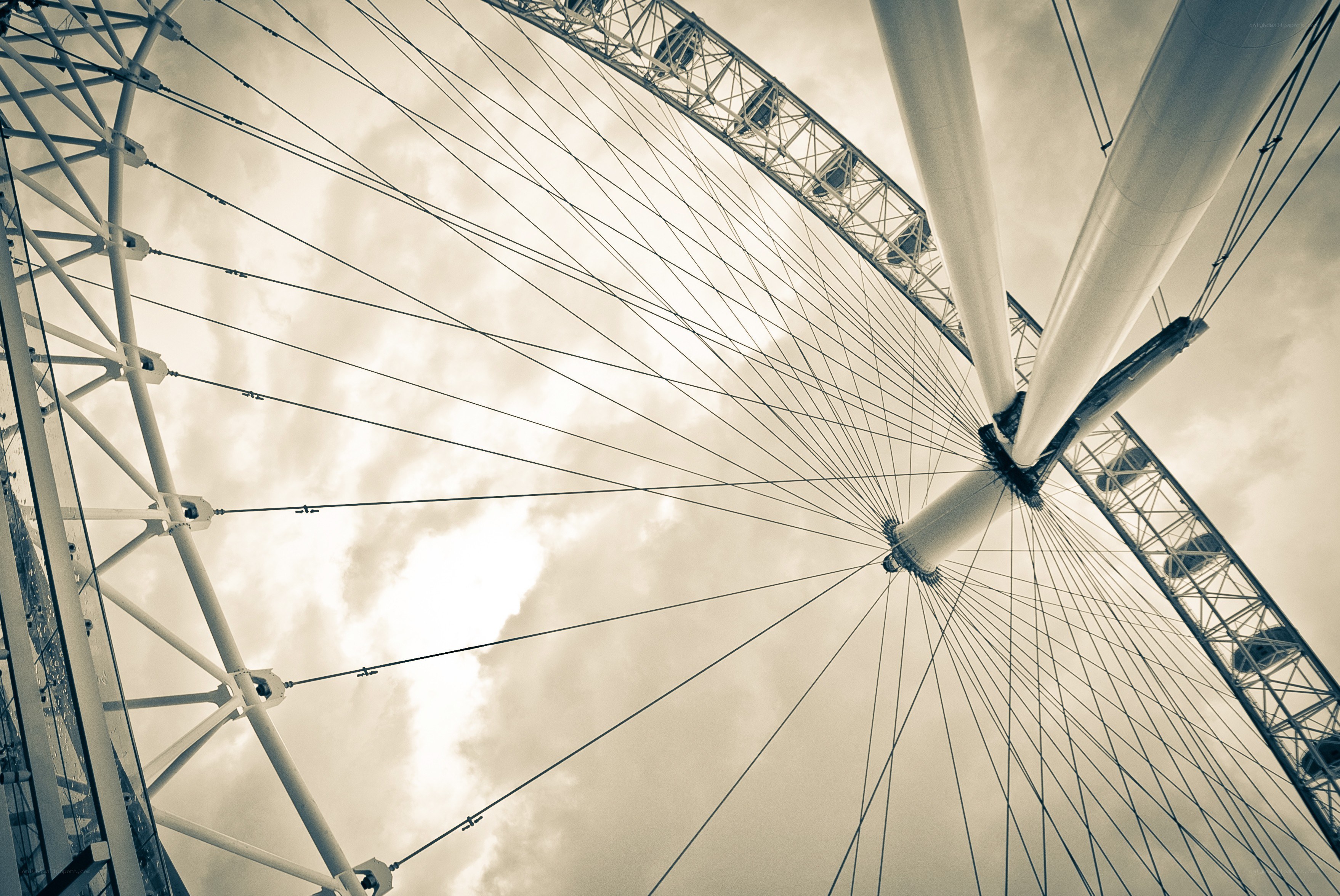 London Eye from below
