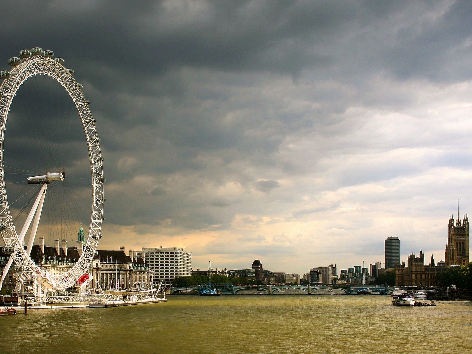 London Eye under stormy sky