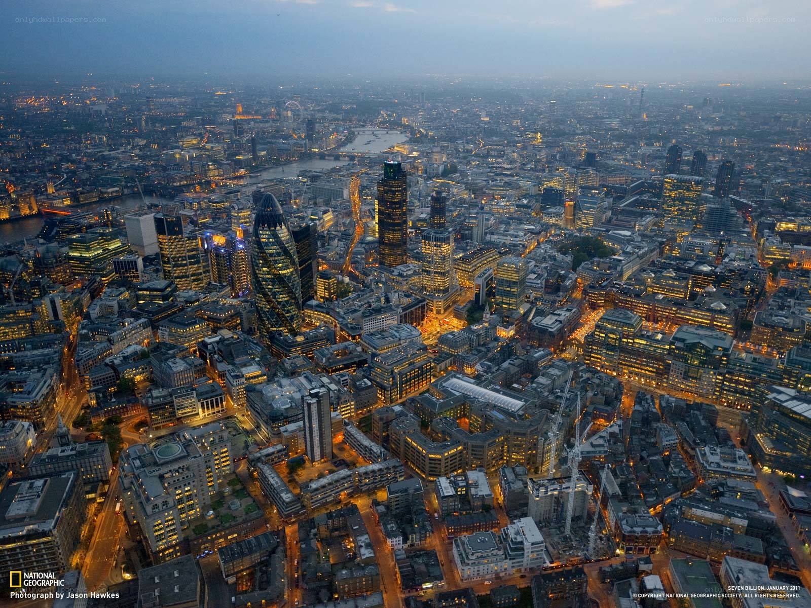 London skyline at dusk