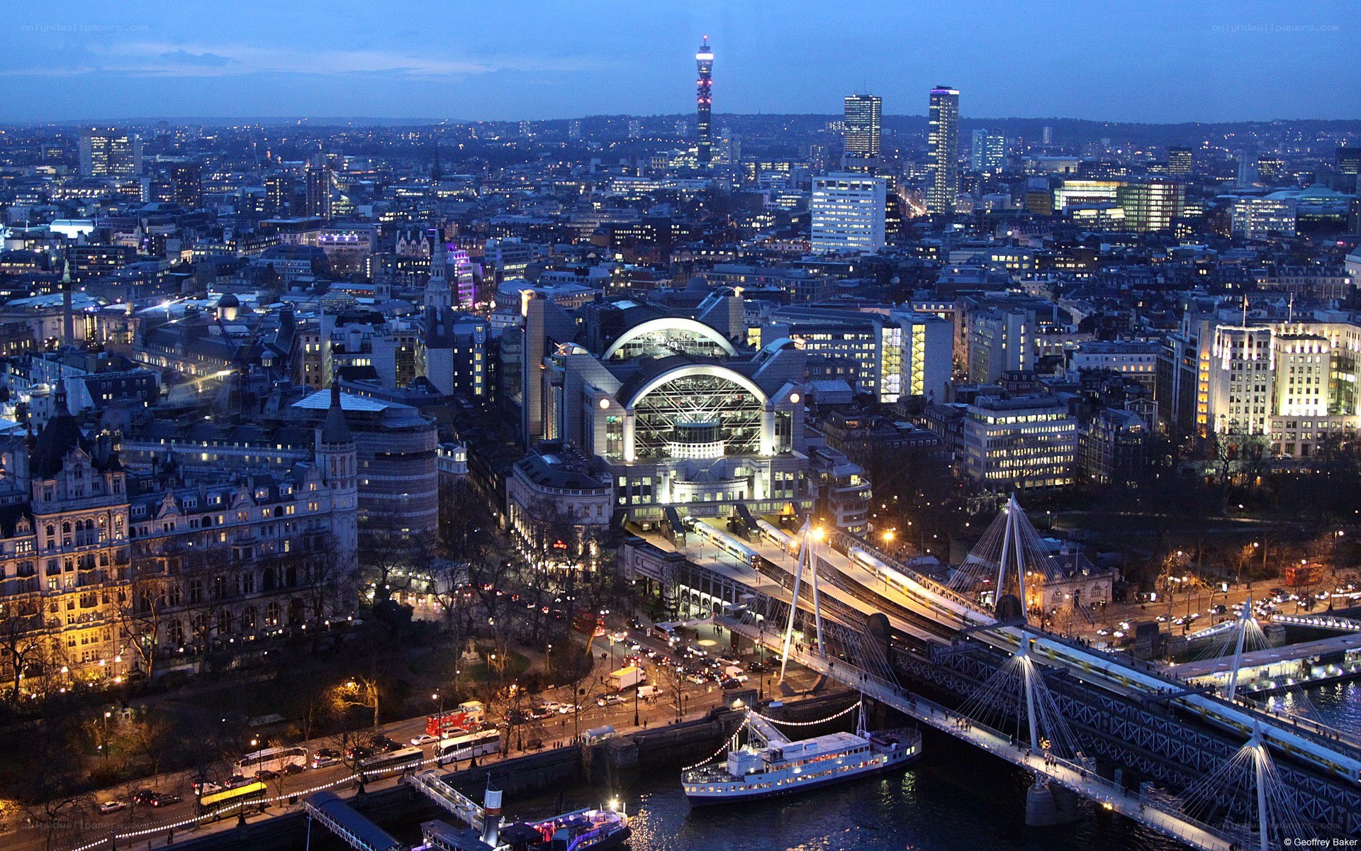 London skyline at dusk